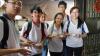 Students were making their own steamed buns happily.