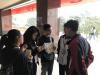 Students were trying to find out more about local students' daily life during a school visit.