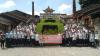 Group photo in front of the Lingnan culture architectures.