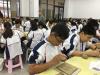  Students are working on ceramics relief tiles at the Ancient Nanfeng Kiln Cultural and Creative Zone