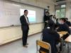 Member of The Hong Kong Institute of Chartered Secretaries Dr. Mak was giving an opening speech to students.