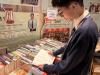 A student is reading Chinese history book.